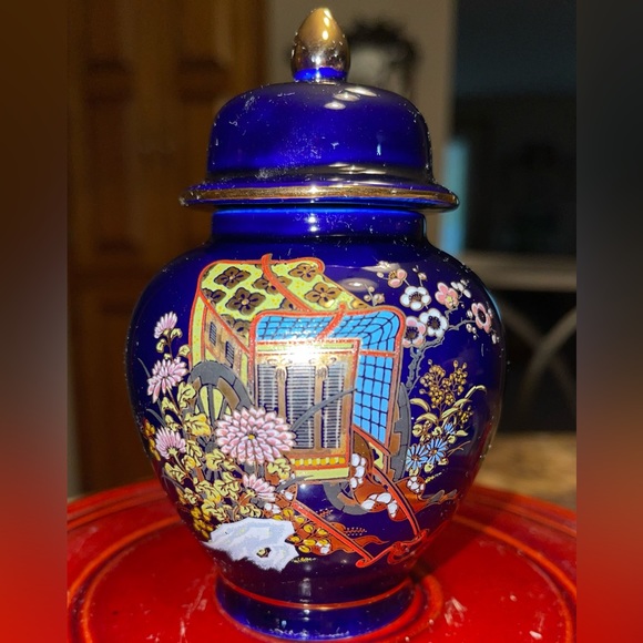 KUTANI Cobalt Blue Ginger Jar - Picture 1 of 7